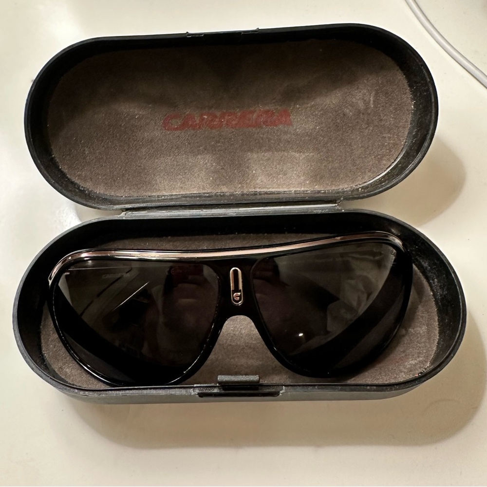 Carrera Rush Gold Sunglasses Withe Case - image 5